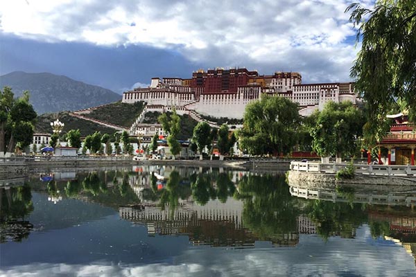 拉薩+納木錯+羊湖、日喀則、珠峰 8天7晚